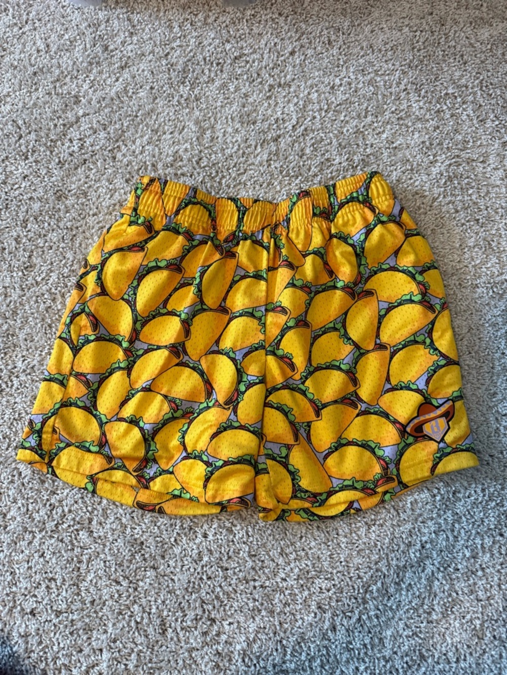 B101 Taco Print Youth Shorts Size Large
